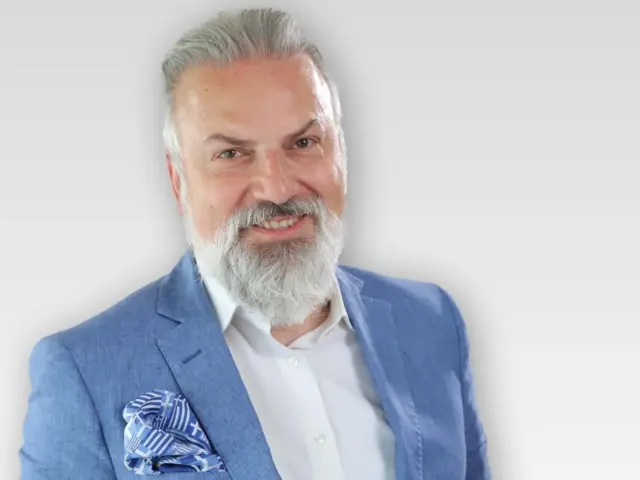 We are the Leading Hair Transplant Clinic in Greece! Dr. Anastasios Vekris, MD, a plastic surgeon and esteemed member of the ISHRS, is a leading expert in FUE Hair Transplantation. Recognized globally for his contributions to hair restoration, he has performed thousands of successful procedures both in Greece and internationally, making him one of the foremost authorities in the field of hair loss treatment.